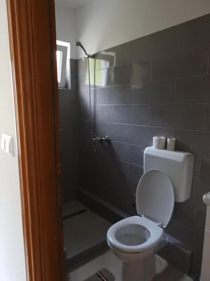 Omar & Una Apartmani Bihac Luaran gambar