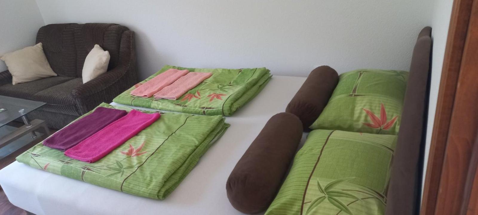 Omar & Una Apartmani Bihac Luaran gambar